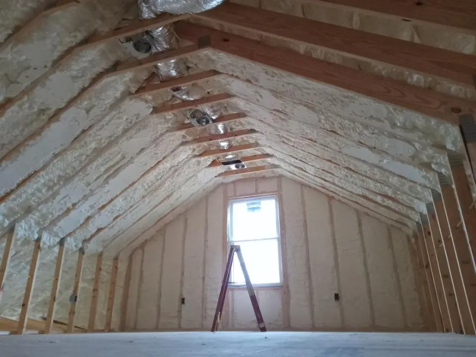 Spray foam roofing application for Crawl Space Insulation project in Egypt Lake-Leto